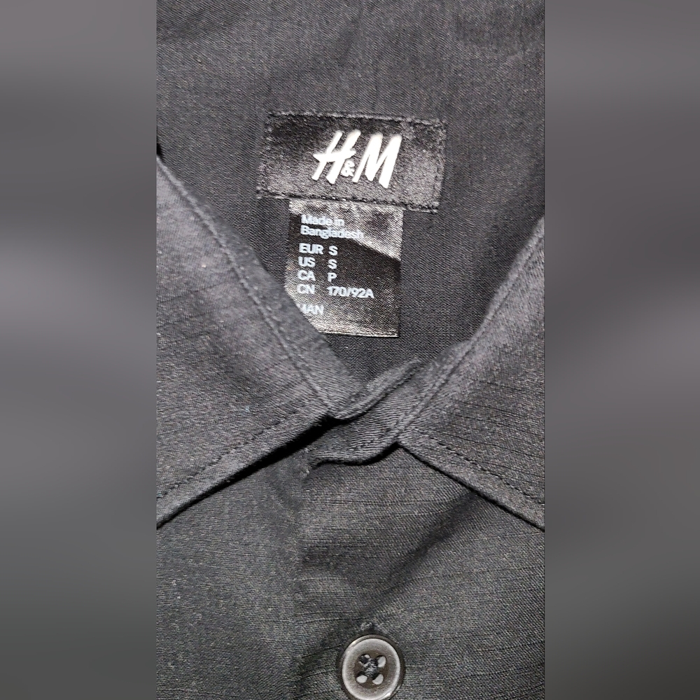 H&M Fitted button up black size s - Picture 4 of 4